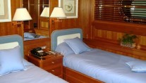 AURORE Twin Cabin